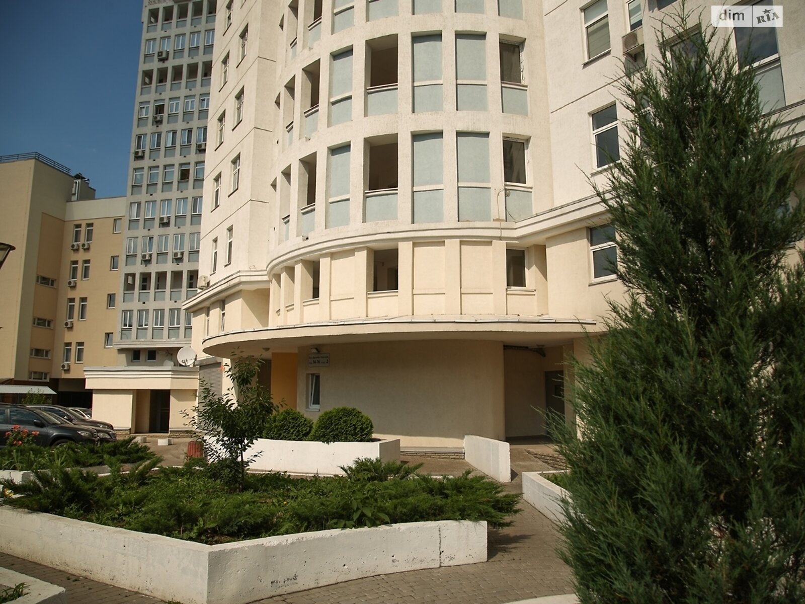 Продажа двухкомнатной квартиры в Киеве, на бул. Николая Михновского 14-16, фото 1