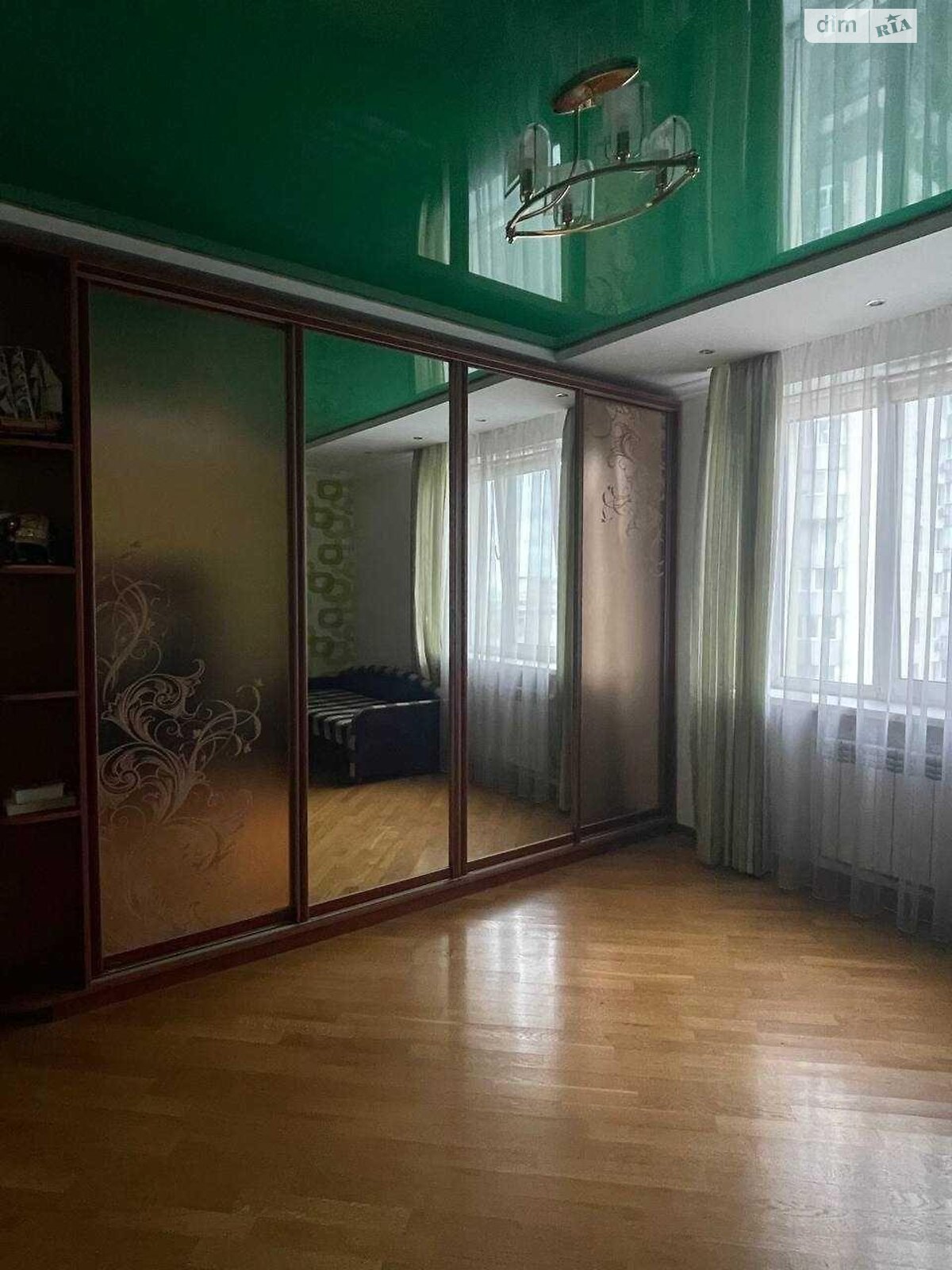 Продажа трехкомнатной квартиры в Киеве, на бул. Кольцова 14, район Никольская Борщаговка фото 1