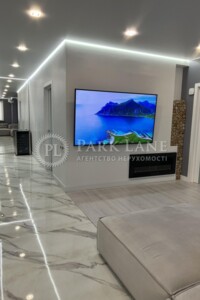 Продаж двокімнатної квартири в Києві, на вул. Андрія Аболмасова 4А, район Микільська Слобідка фото 2