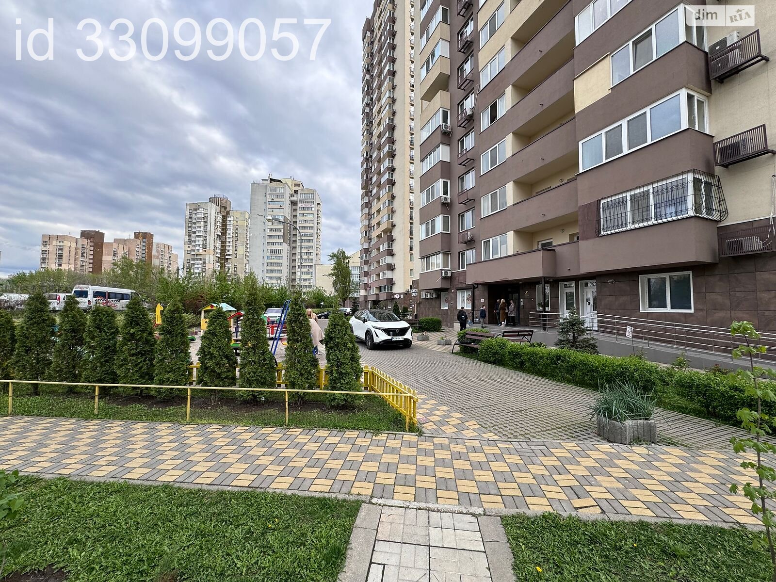 Продаж однокімнатної квартири в Києві, на вул. Андрія Аболмасова 4А, район Микільська Слобідка фото 1 Продаж однокімнатної квартири в Києві, на вул. Андрія Аболмасова 4А, район Микільська Слобідка фото 1