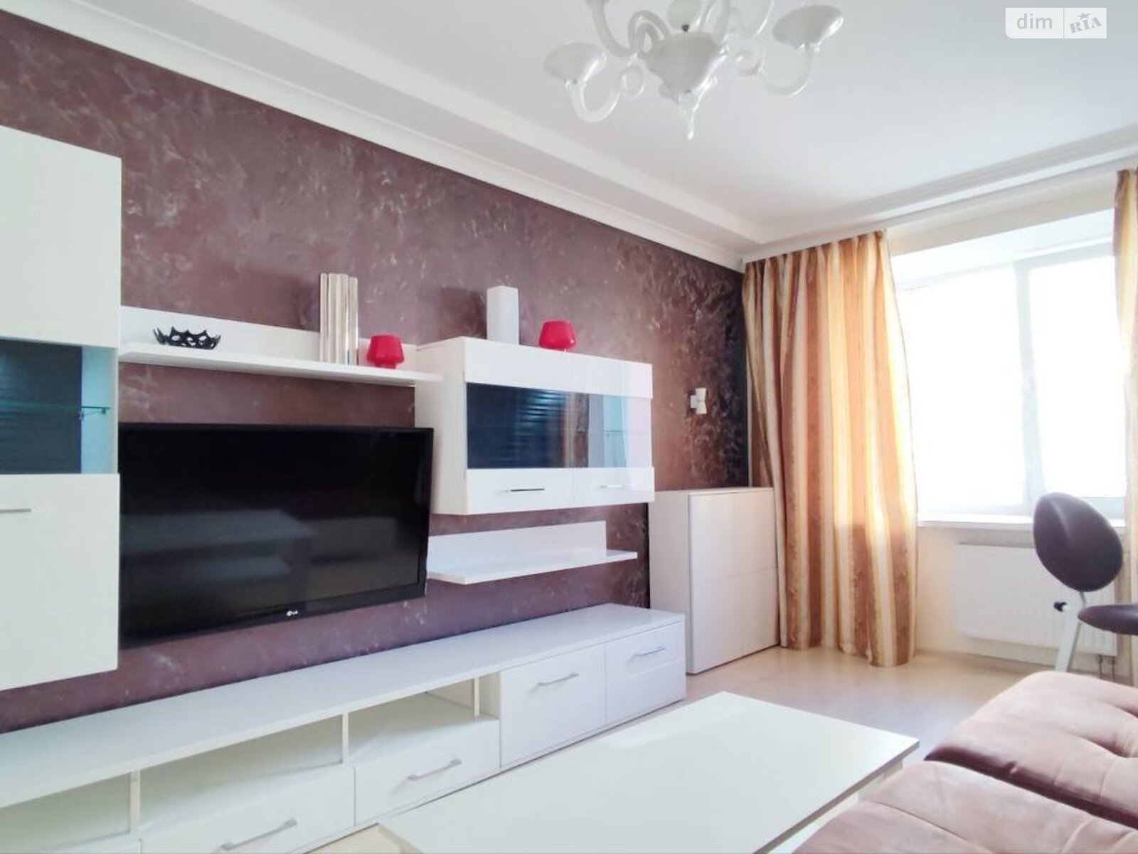 Продаж трикімнатної квартири в Києві, на вул. Дениса Рачінського 25А, район Микільська Слобідка фото 1 Продаж трикімнатної квартири в Києві, на вул. Дениса Рачінського 25А, район Микільська Слобідка фото 1