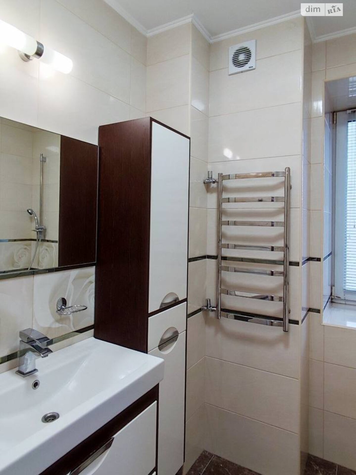 Продаж трикімнатної квартири в Києві, на вул. Дениса Рачінського 25А, район Микільська Слобідка фото 1 Продаж трикімнатної квартири в Києві, на вул. Дениса Рачінського 25А, район Микільська Слобідка фото 1