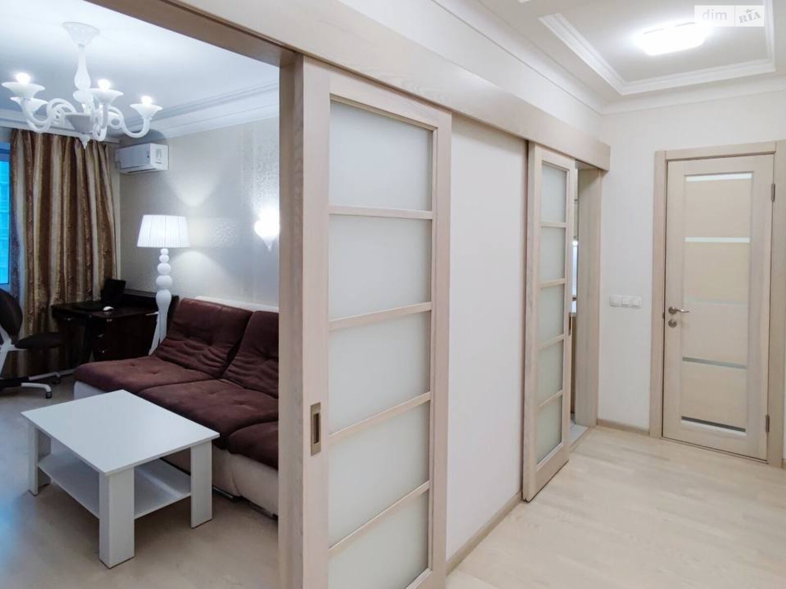 Продаж трикімнатної квартири в Києві, на вул. Дениса Рачінського 25А, район Микільська Слобідка фото 1 Продаж трикімнатної квартири в Києві, на вул. Дениса Рачінського 25А, район Микільська Слобідка фото 1