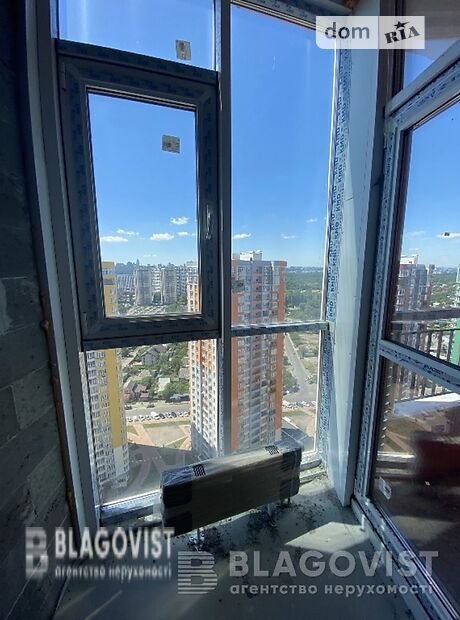 Продажа трехкомнатной квартиры в Киеве, на ул. Каховская 62, район Никольская Слободка фото 1 Продажа трехкомнатной квартиры в Киеве, на ул. Каховская 62, район Никольская Слободка фото 1