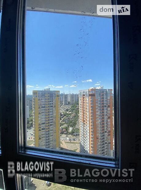 Продажа трехкомнатной квартиры в Киеве, на ул. Каховская 62, район Никольская Слободка фото 1 Продажа трехкомнатной квартиры в Киеве, на ул. Каховская 62, район Никольская Слободка фото 1