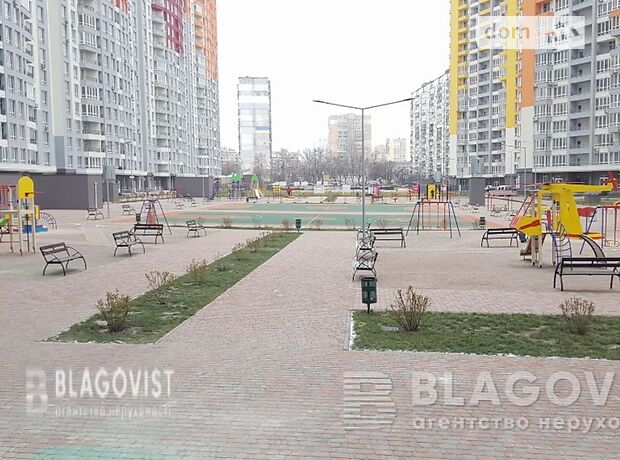 Продажа трехкомнатной квартиры в Киеве, на ул. Каховская 93000, район Никольская Слободка фото 1 Продажа трехкомнатной квартиры в Киеве, на ул. Каховская 93000, район Никольская Слободка фото 1