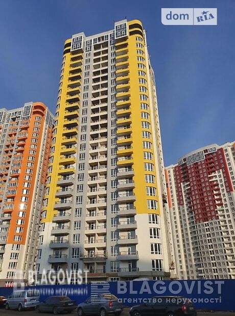 Продажа трехкомнатной квартиры в Киеве, на ул. Каховская 56, район Никольская Слободка фото 1 Продажа трехкомнатной квартиры в Киеве, на ул. Каховская 56, район Никольская Слободка фото 1