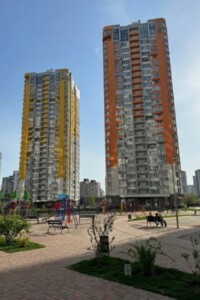 Продаж трикімнатної квартири в Києві, на вул. Каховська 58, район Микільська Слобідка фото 2