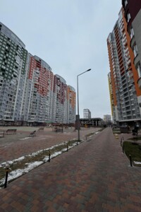 Продаж трикімнатної квартири в Києві, на вул. Каховська 60, район Микільська Слобідка фото 2