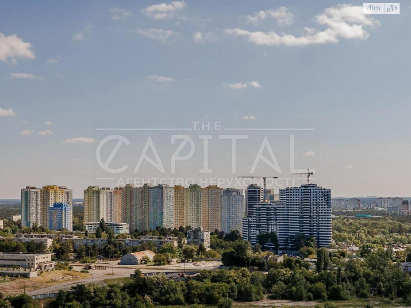 Продаж трикімнатної квартири в Києві, на вул. Каховська 62А, район Микільська Слобідка фото 1 Продаж трикімнатної квартири в Києві, на вул. Каховська 62А, район Микільська Слобідка фото 1