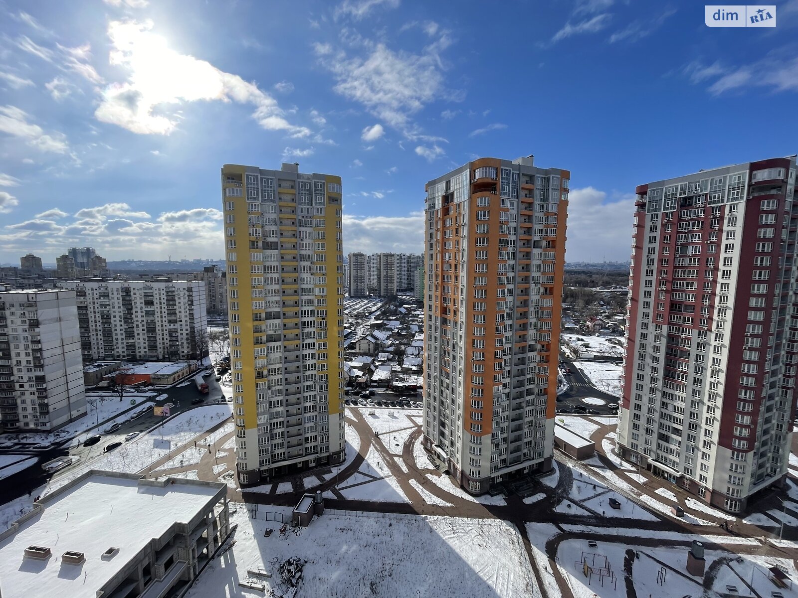 Продажа трехкомнатной квартиры в Киеве, на ул. Каховская 62А, район Никольская Слободка фото 1 Продажа трехкомнатной квартиры в Киеве, на ул. Каховская 62А, район Никольская Слободка фото 1