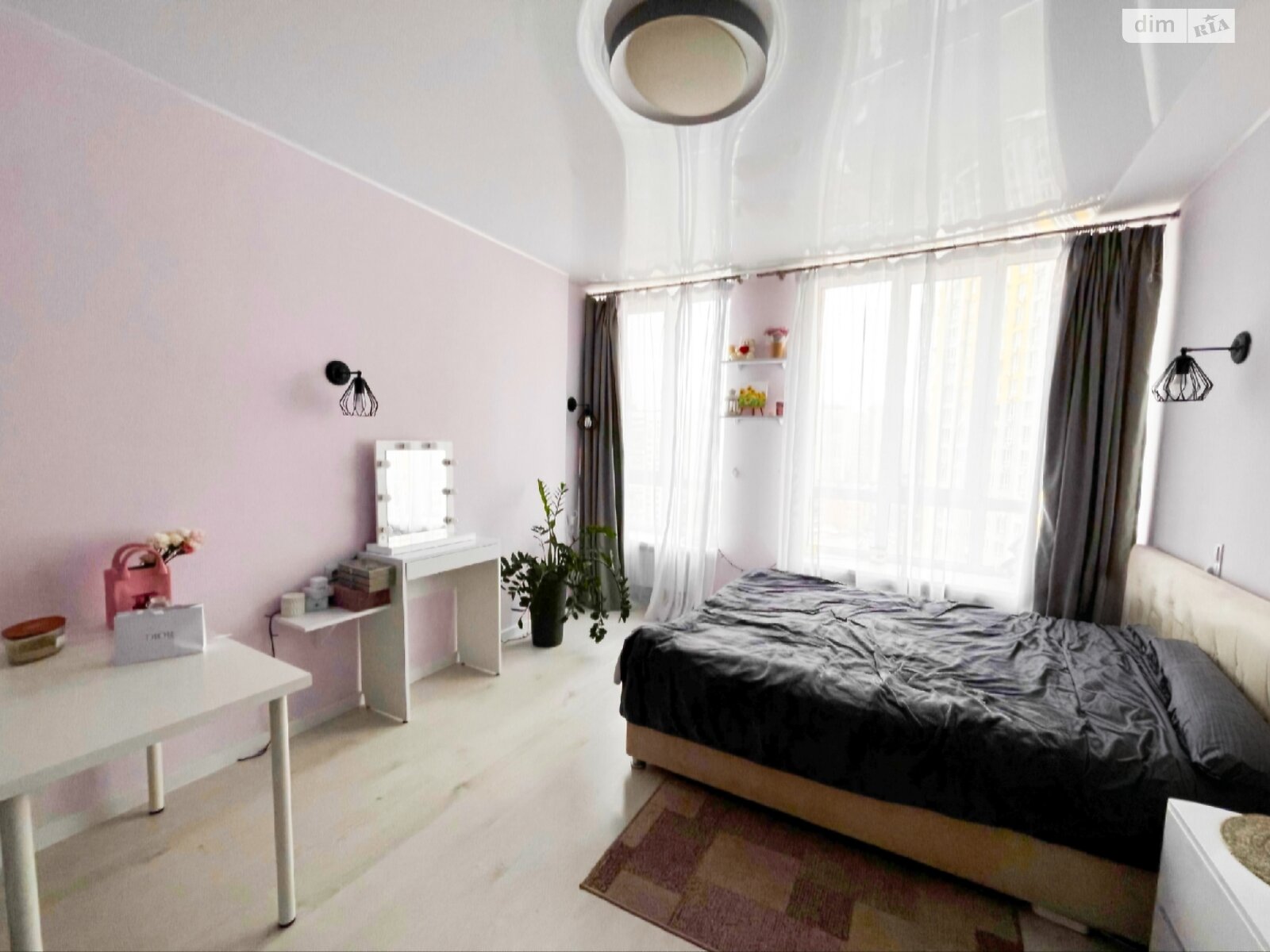Продаж однокімнатної квартири в Києві, на вул. Каховська 62А, район Микільська Слобідка фото 1 Продаж однокімнатної квартири в Києві, на вул. Каховська 62А, район Микільська Слобідка фото 1