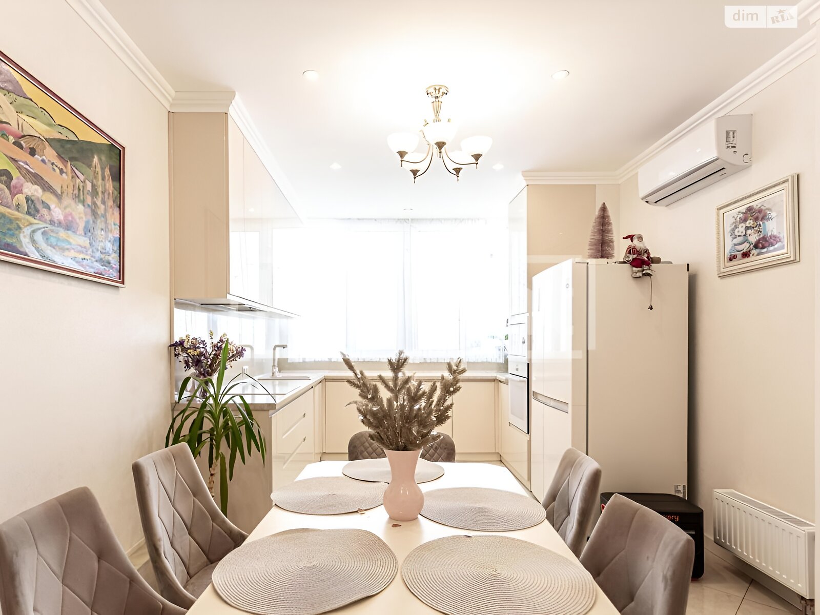 Продажа трехкомнатной квартиры в Киеве, на ул. Каховская 62А, кв. 1269, район Никольская Слободка фото 1 Продажа трехкомнатной квартиры в Киеве, на ул. Каховская 62А, кв. 1269, район Никольская Слободка фото 1
