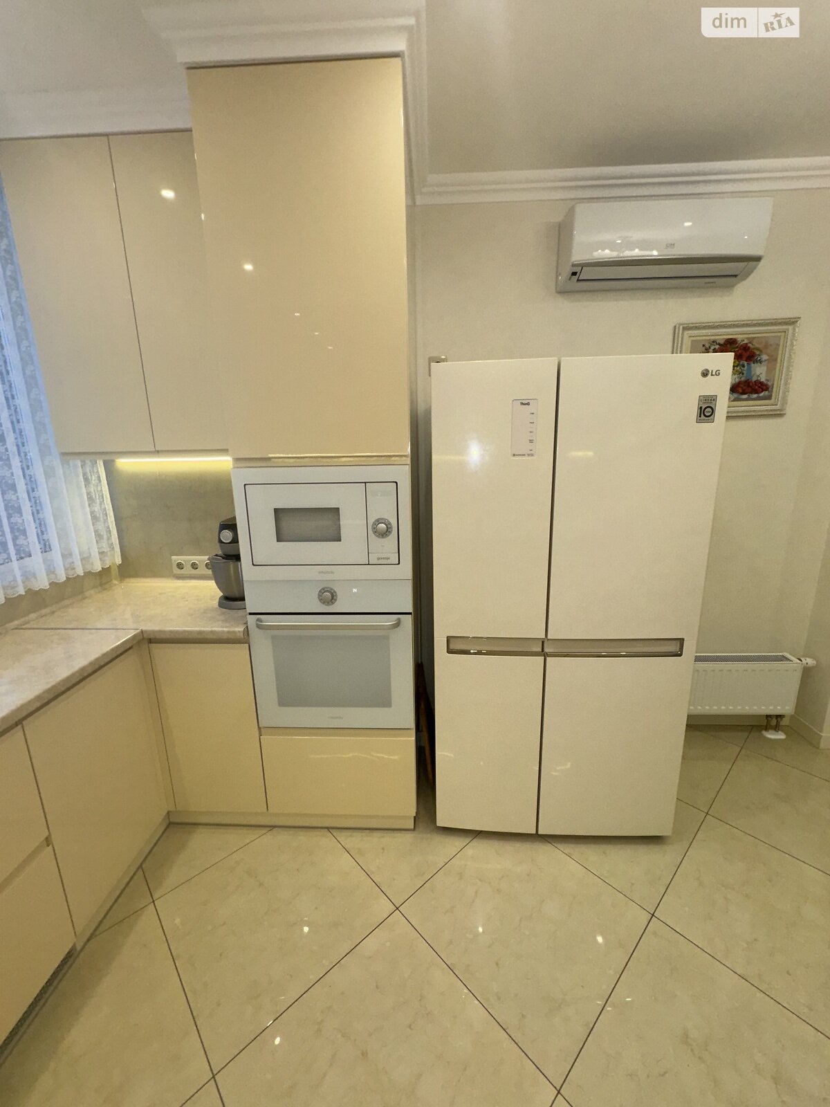 Продажа трехкомнатной квартиры в Киеве, на ул. Каховская 62А, кв. 1269, район Никольская Слободка фото 1 Продажа трехкомнатной квартиры в Киеве, на ул. Каховская 62А, кв. 1269, район Никольская Слободка фото 1