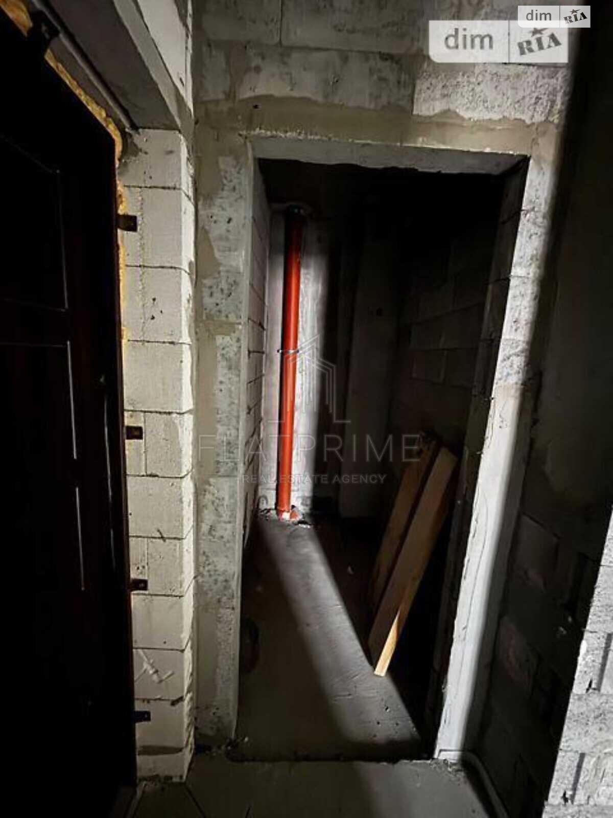 Продажа трехкомнатной квартиры в Киеве, на ул. Каховская 60, район Никольская Слободка фото 1 Продажа трехкомнатной квартиры в Киеве, на ул. Каховская 60, район Никольская Слободка фото 1