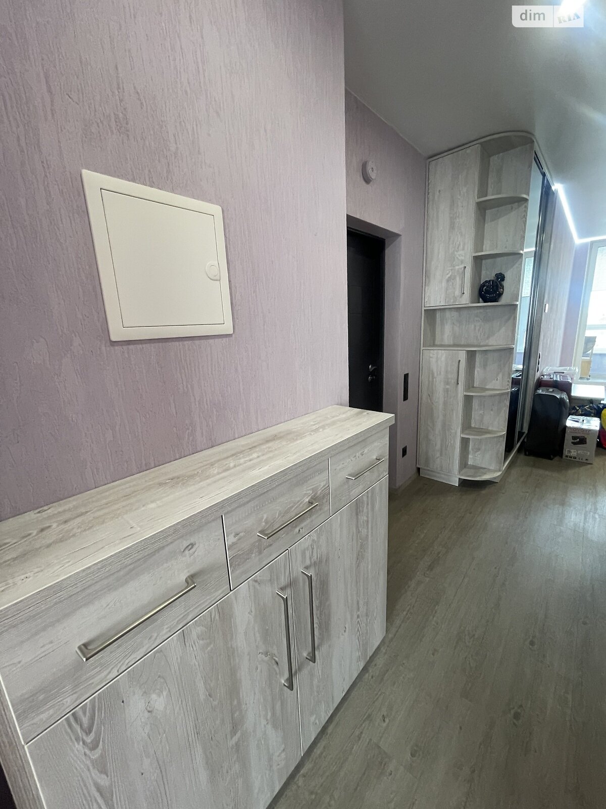 Продаж однокімнатної квартири в Києві, на вул. Каховська 62А, район Микільська Слобідка фото 1 Продаж однокімнатної квартири в Києві, на вул. Каховська 62А, район Микільська Слобідка фото 1