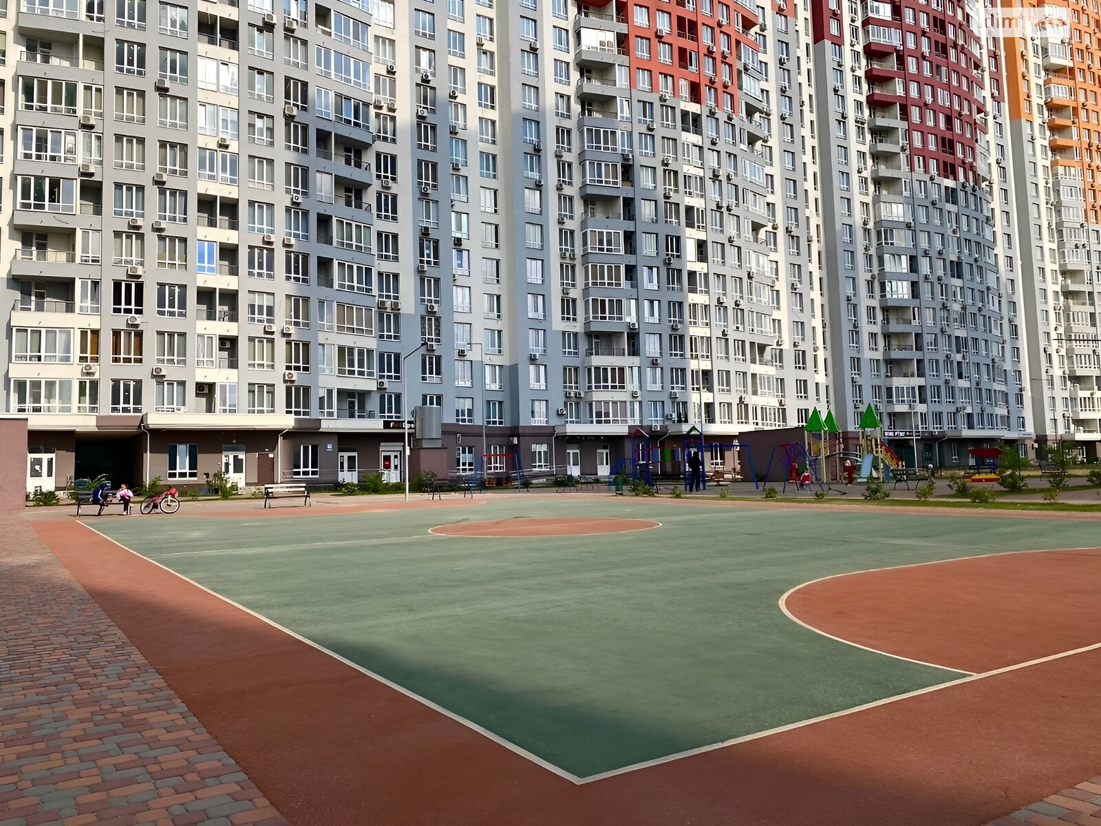 Продаж трикімнатної квартири в Києві, на вул. Каховська 62А, район Дніпровський фото 1 Продаж трикімнатної квартири в Києві, на вул. Каховська 62А, район Дніпровський фото 1