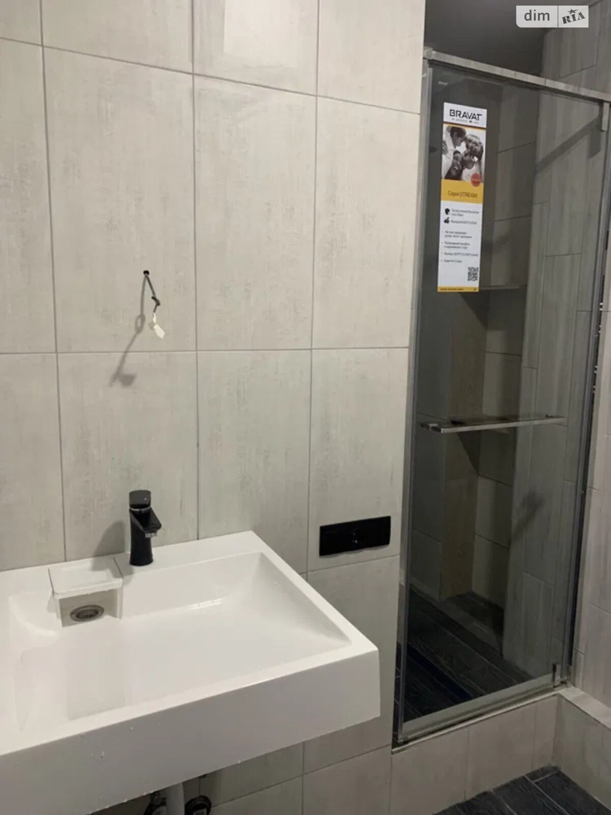 Продаж трикімнатної квартири в Києві, на вул. Каховська 56, район Микільська Слобідка фото 1 Продаж трикімнатної квартири в Києві, на вул. Каховська 56, район Микільська Слобідка фото 1