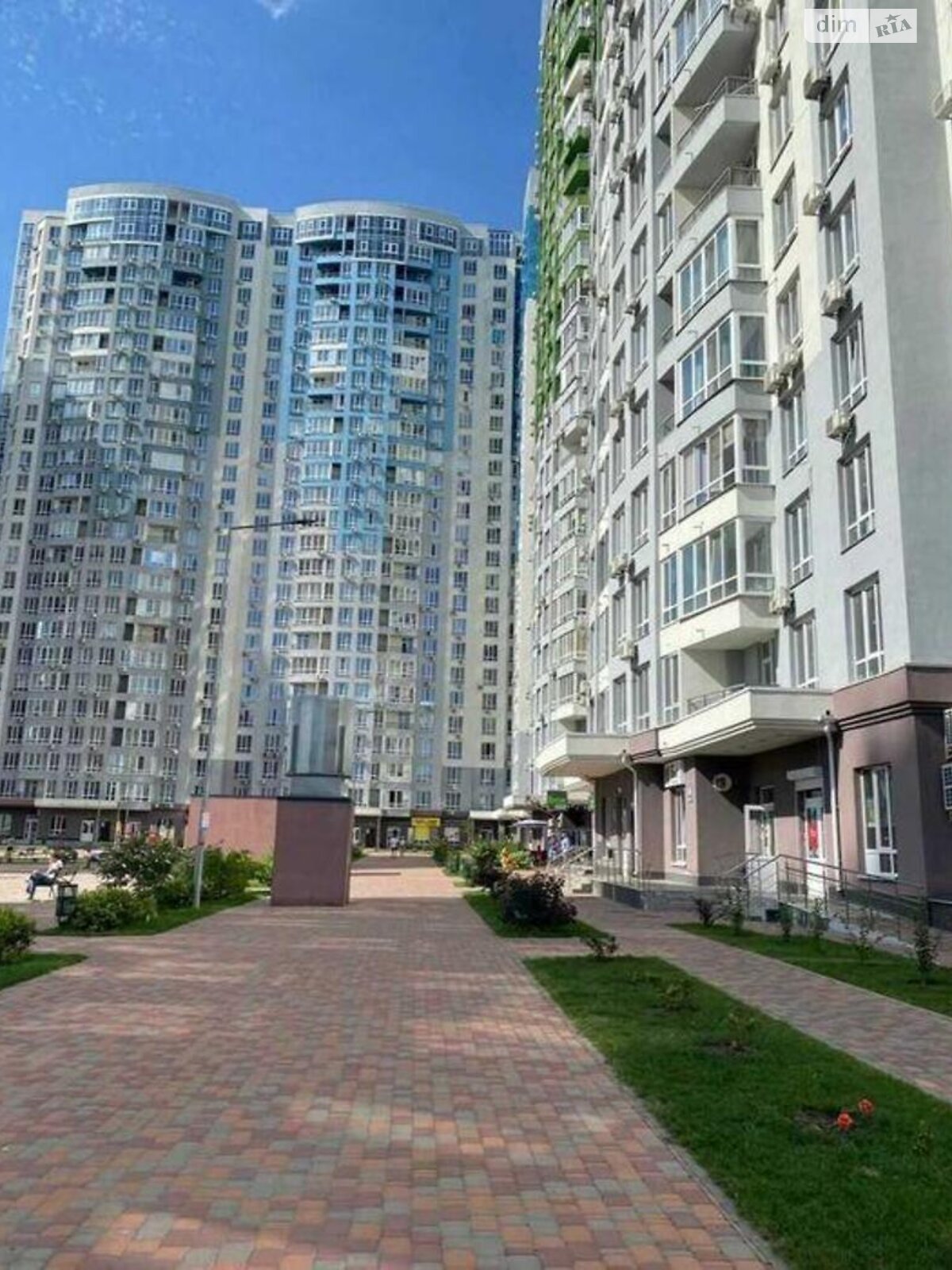 Продаж двокімнатної квартири в Києві, на вул. Каховська 62А, район Микільська Слобідка фото 1 Продаж двокімнатної квартири в Києві, на вул. Каховська 62А, район Микільська Слобідка фото 1