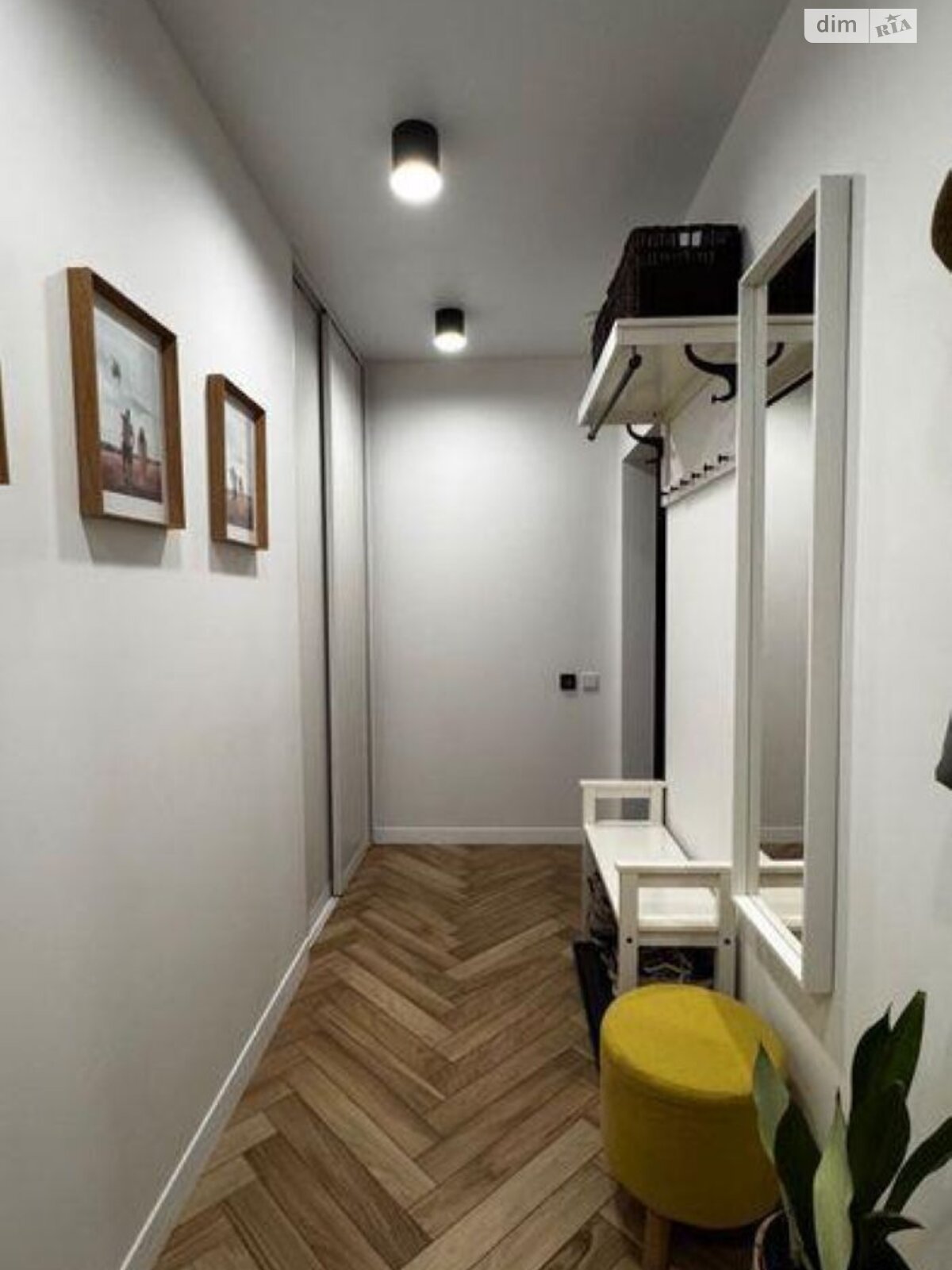 Продажа двухкомнатной квартиры в Киеве, на ул. Каховская 62, район Никольская Слободка фото 1 Продажа двухкомнатной квартиры в Киеве, на ул. Каховская 62, район Никольская Слободка фото 1