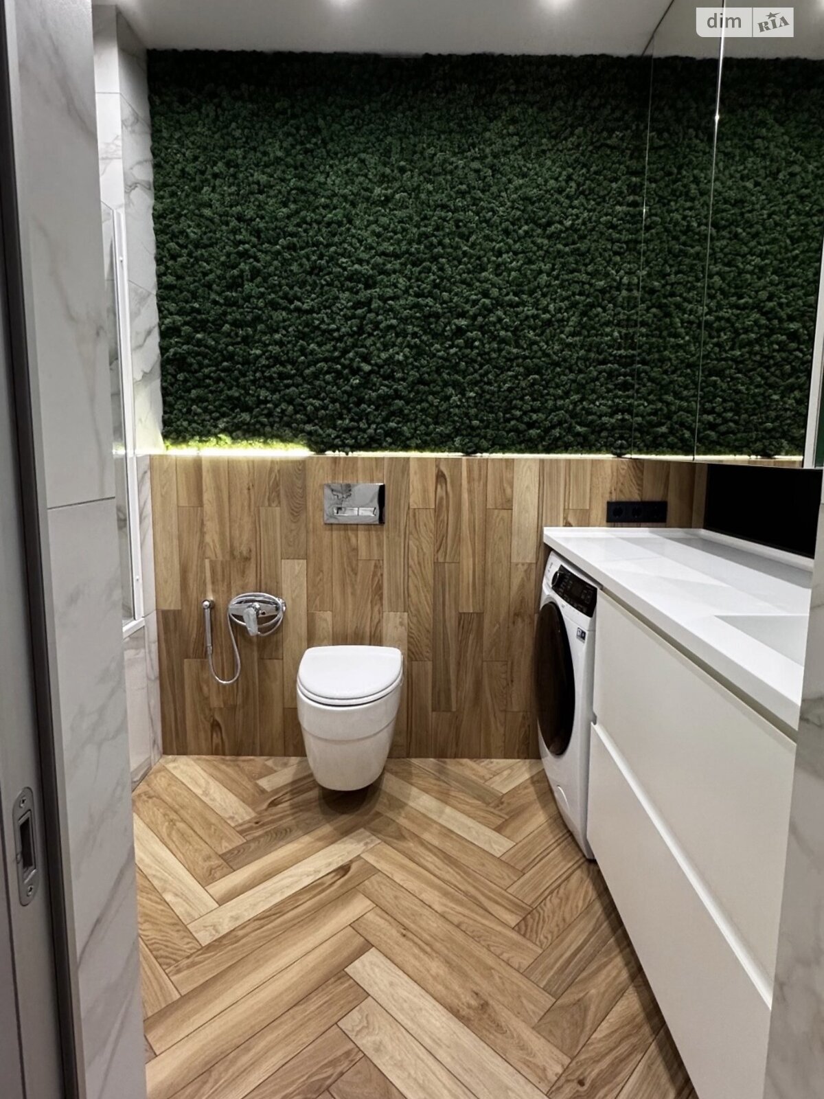 Продажа двухкомнатной квартиры в Киеве, на ул. Каховская 62, район Никольская Слободка фото 1 Продажа двухкомнатной квартиры в Киеве, на ул. Каховская 62, район Никольская Слободка фото 1