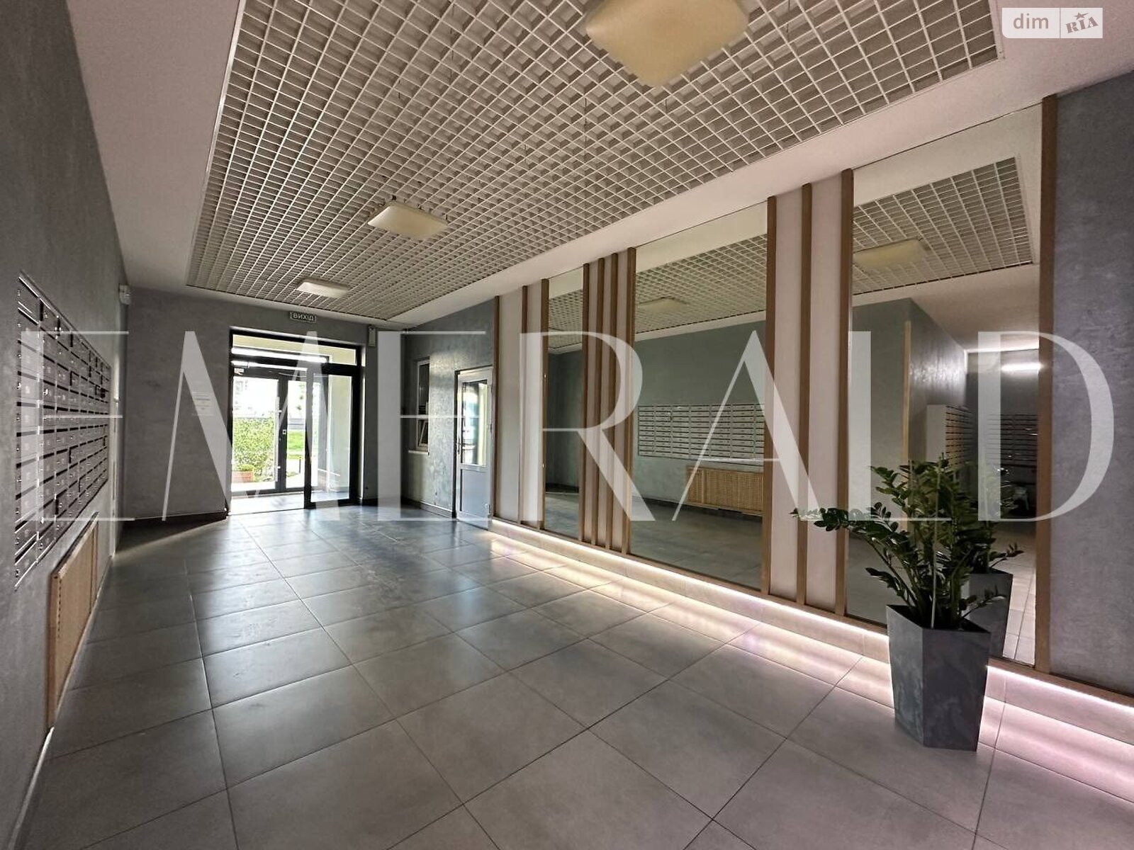 Продажа двухкомнатной квартиры в Киеве, на ул. Каховская 62, район Никольская Слободка фото 1 Продажа двухкомнатной квартиры в Киеве, на ул. Каховская 62, район Никольская Слободка фото 1