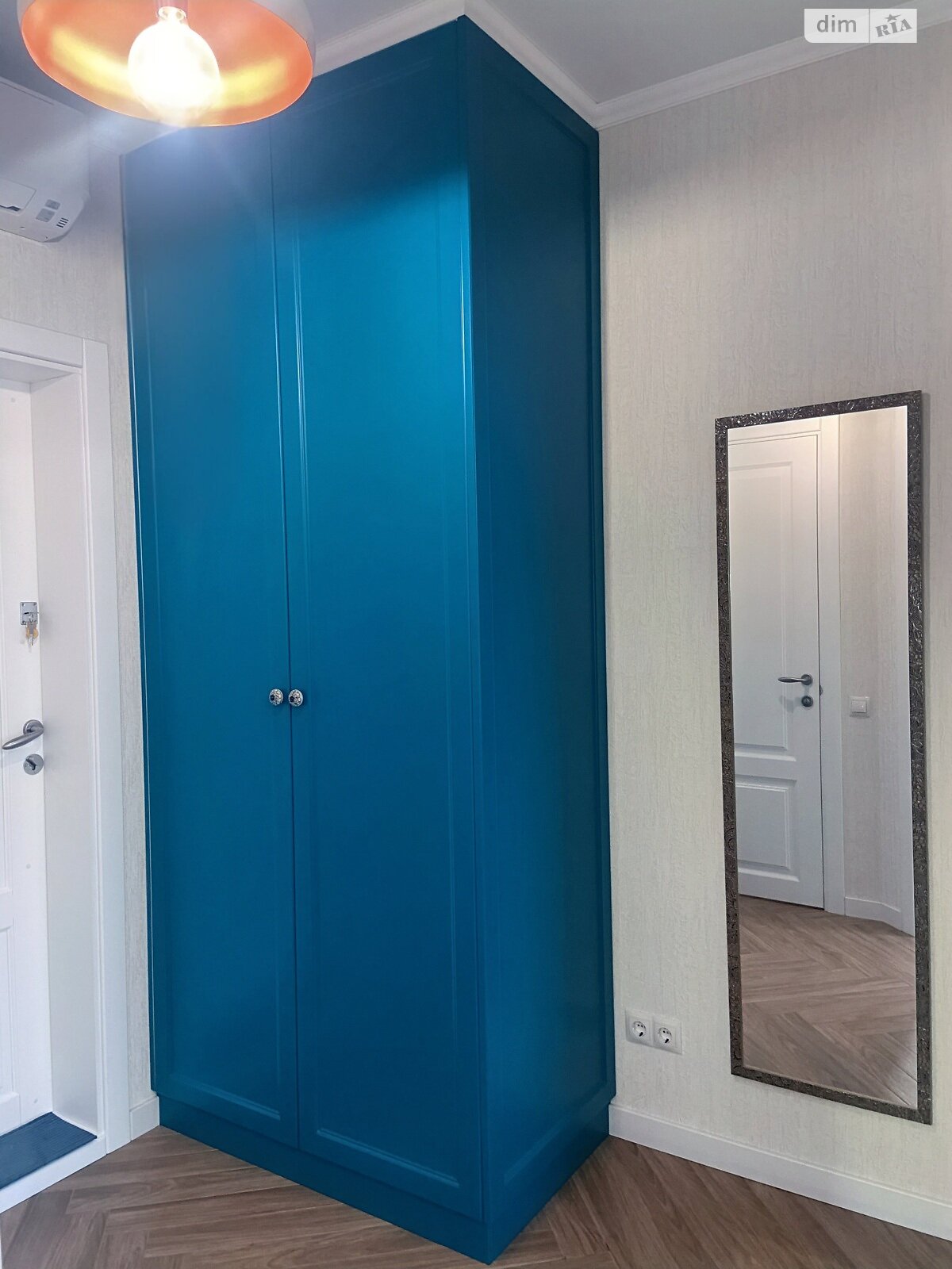 Продажа однокомнатной квартиры в Киеве, на ул. Каховская 60, район Никольская Слободка фото 1 Продажа однокомнатной квартиры в Киеве, на ул. Каховская 60, район Никольская Слободка фото 1