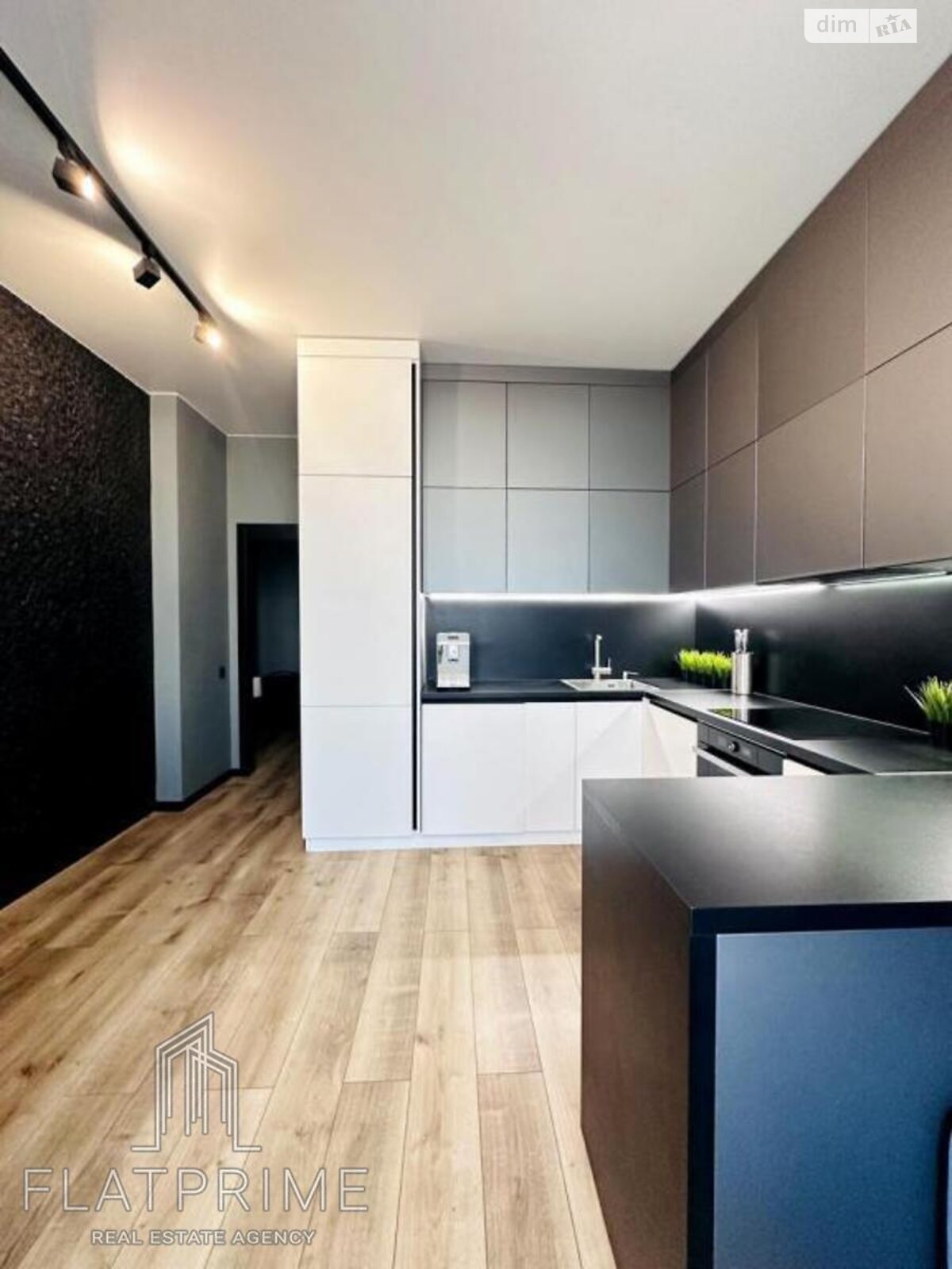 Продажа двухкомнатной квартиры в Киеве, на ул. Каховская 62А, район Никольская Слободка фото 1