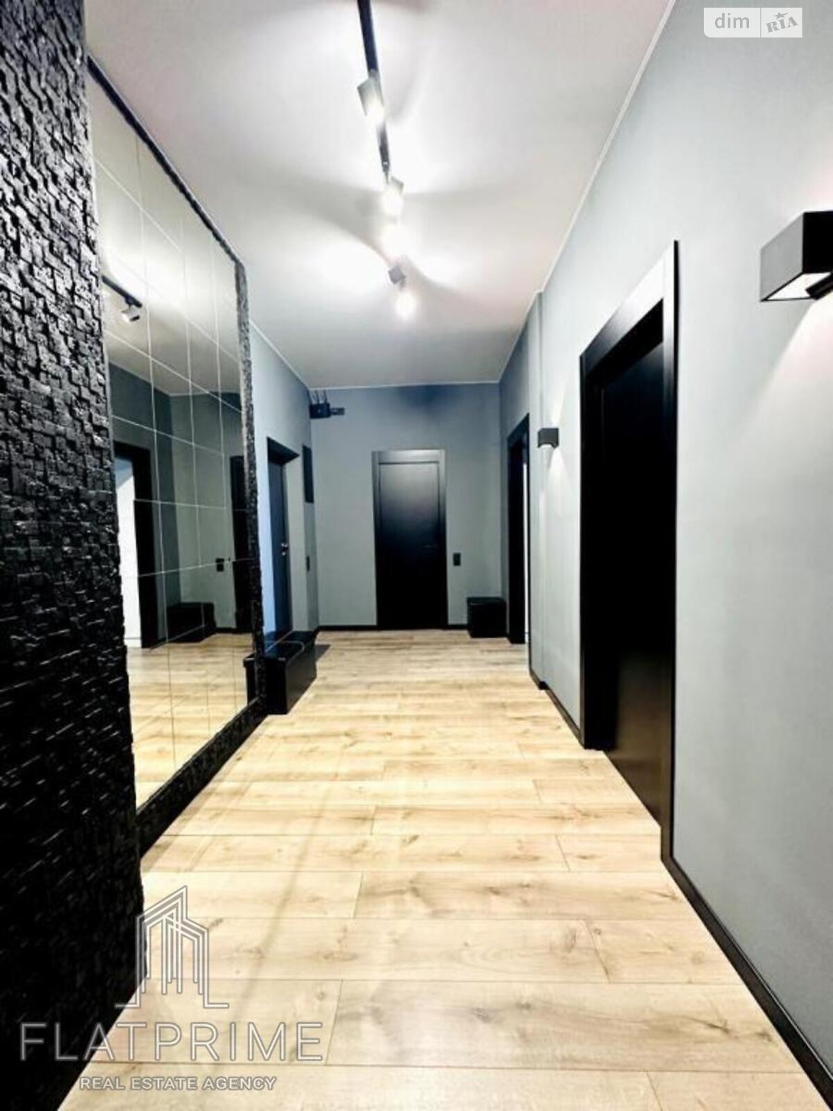 Продажа двухкомнатной квартиры в Киеве, на ул. Каховская 62А, район Никольская Слободка фото 1