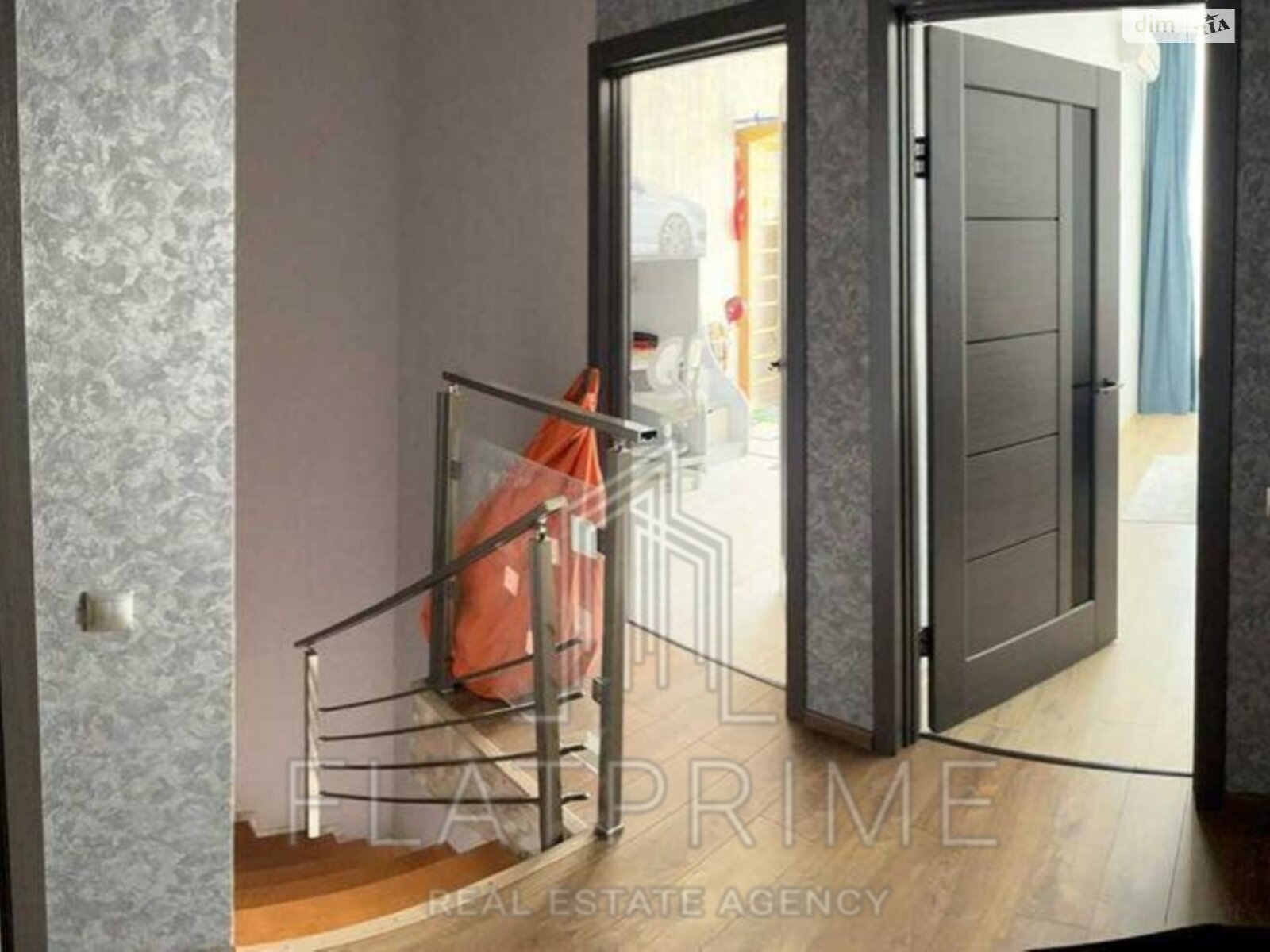 Продажа трехкомнатной квартиры в Киеве, на ул. Каховская 60, район Никольская Слободка фото 1