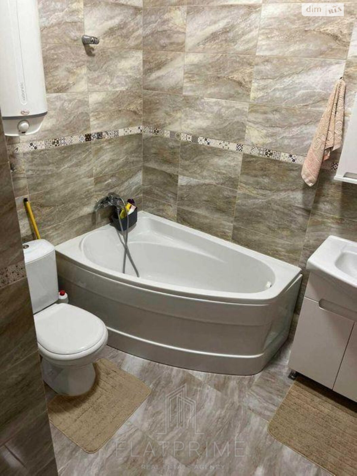 Продажа трехкомнатной квартиры в Киеве, на ул. Каховская 60, район Никольская Слободка фото 1