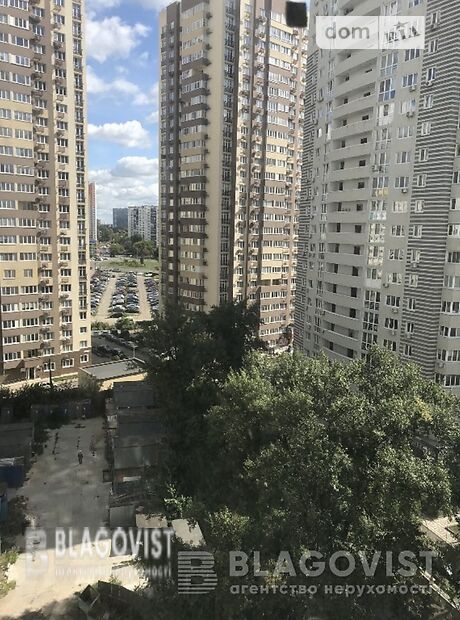 Продажа трехкомнатной квартиры в Киеве, на ул. Никольско-Слободская 8, район Никольская Слободка фото 1 Продажа трехкомнатной квартиры в Киеве, на ул. Никольско-Слободская 8, район Никольская Слободка фото 1
