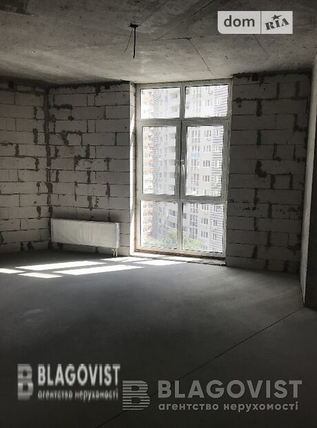Продажа трехкомнатной квартиры в Киеве, на ул. Никольско-Слободская 8, район Никольская Слободка фото 1 Продажа трехкомнатной квартиры в Киеве, на ул. Никольско-Слободская 8, район Никольская Слободка фото 1
