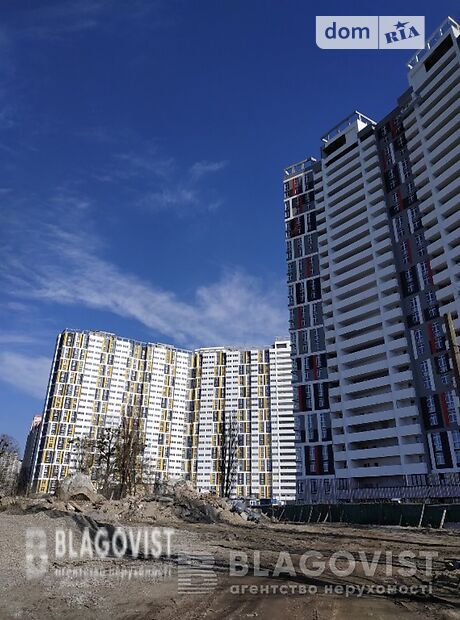 Продажа трехкомнатной квартиры в Киеве, на ул. Никольско-Слободская 15, район Никольская Слободка фото 1 Продажа трехкомнатной квартиры в Киеве, на ул. Никольско-Слободская 15, район Никольская Слободка фото 1