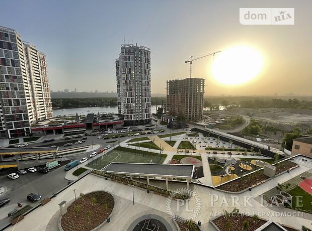 Продажа трехкомнатной квартиры в Киеве, на ул. Никольско-Слободская 8, район Никольская Слободка фото 1 Продажа трехкомнатной квартиры в Киеве, на ул. Никольско-Слободская 8, район Никольская Слободка фото 1