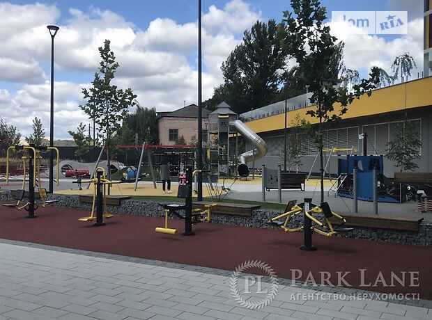 Продажа трехкомнатной квартиры в Киеве, на ул. Никольско-Слободская 8, район Никольская Слободка фото 1 Продажа трехкомнатной квартиры в Киеве, на ул. Никольско-Слободская 8, район Никольская Слободка фото 1