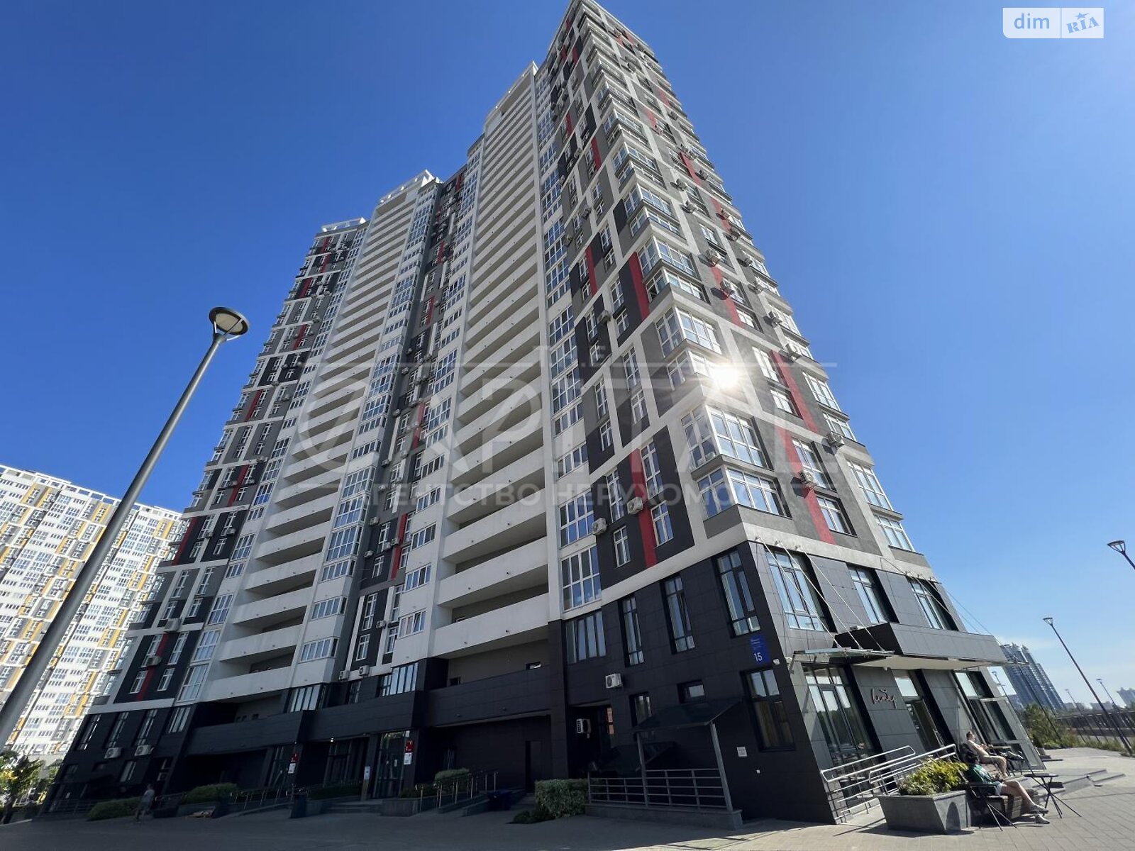 Продаж трикімнатної квартири в Києві, на вул. Микільсько-Слобідська 15, район Микільська Слобідка фото 1 Продаж трикімнатної квартири в Києві, на вул. Микільсько-Слобідська 15, район Микільська Слобідка фото 1