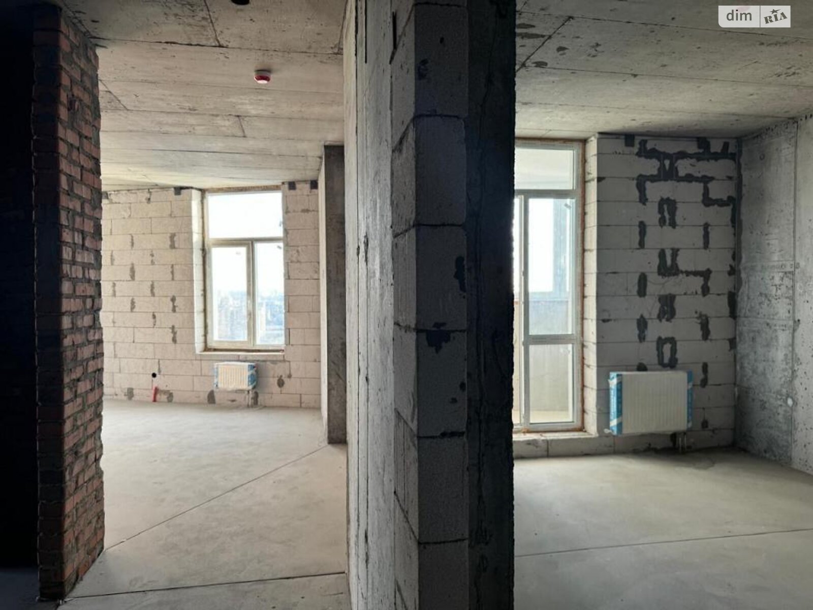 Продажа трехкомнатной квартиры в Киеве, на ул. Никольско-Слободская, район Никольская Слободка фото 1 Продажа трехкомнатной квартиры в Киеве, на ул. Никольско-Слободская, район Никольская Слободка фото 1