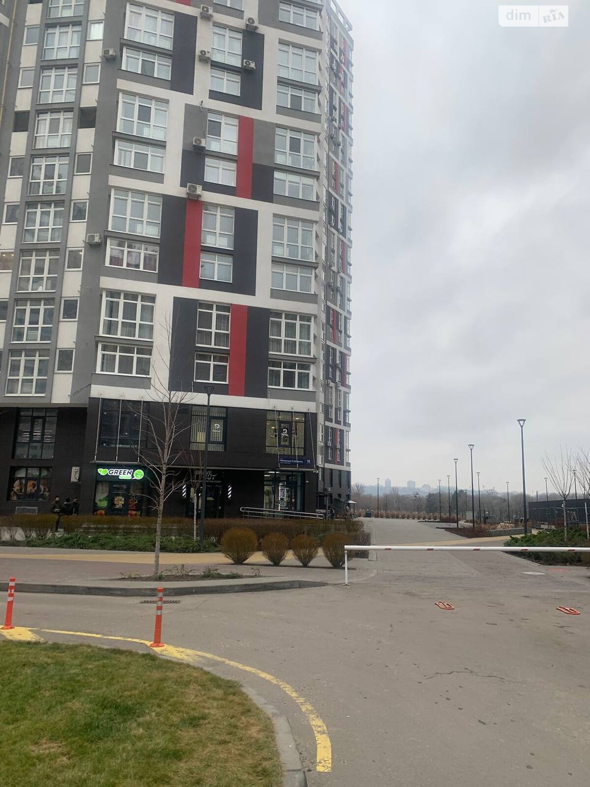 Продажа трехкомнатной квартиры в Киеве, на ул. Никольско-Слободская 15, район Никольская Слободка фото 1 Продажа трехкомнатной квартиры в Киеве, на ул. Никольско-Слободская 15, район Никольская Слободка фото 1