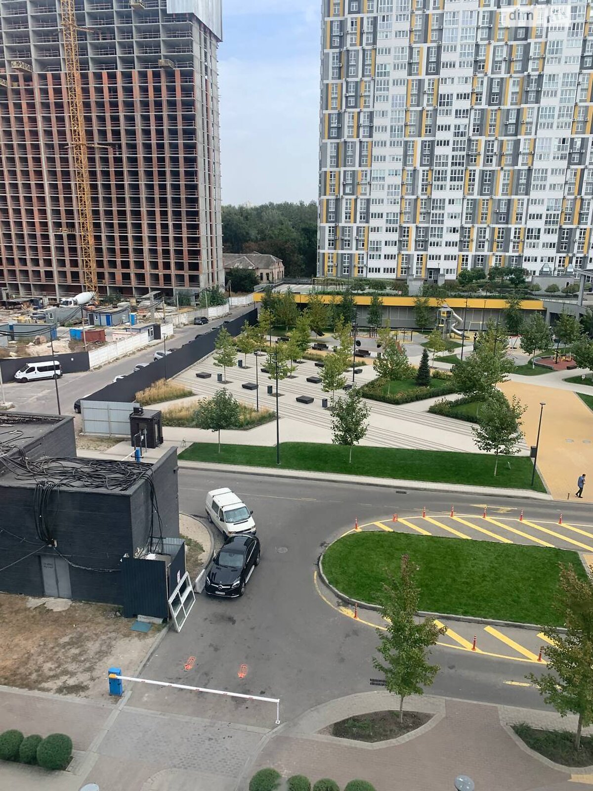 Продажа трехкомнатной квартиры в Киеве, на ул. Никольско-Слободская 15, район Никольская Слободка фото 1 Продажа трехкомнатной квартиры в Киеве, на ул. Никольско-Слободская 15, район Никольская Слободка фото 1