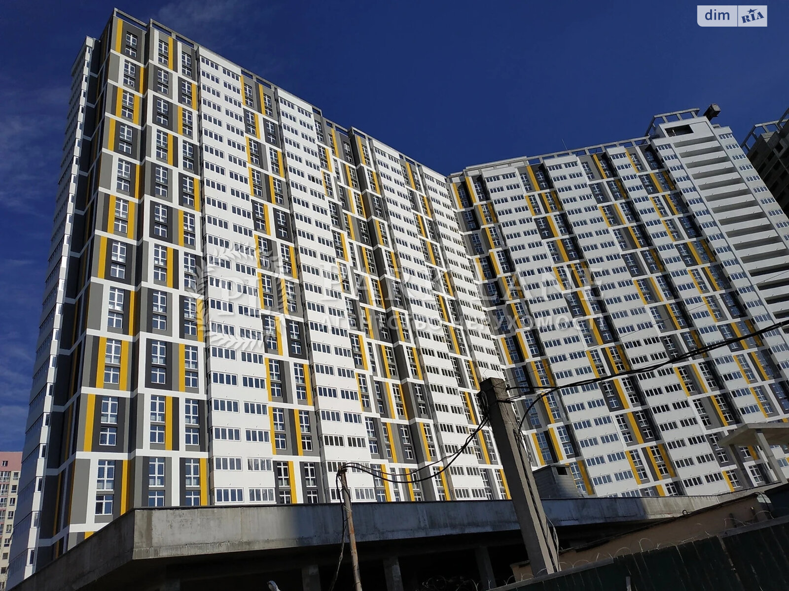 Продажа трехкомнатной квартиры в Киеве, на ул. Никольско-Слободская 10, район Никольская Слободка фото 1 Продажа трехкомнатной квартиры в Киеве, на ул. Никольско-Слободская 10, район Никольская Слободка фото 1