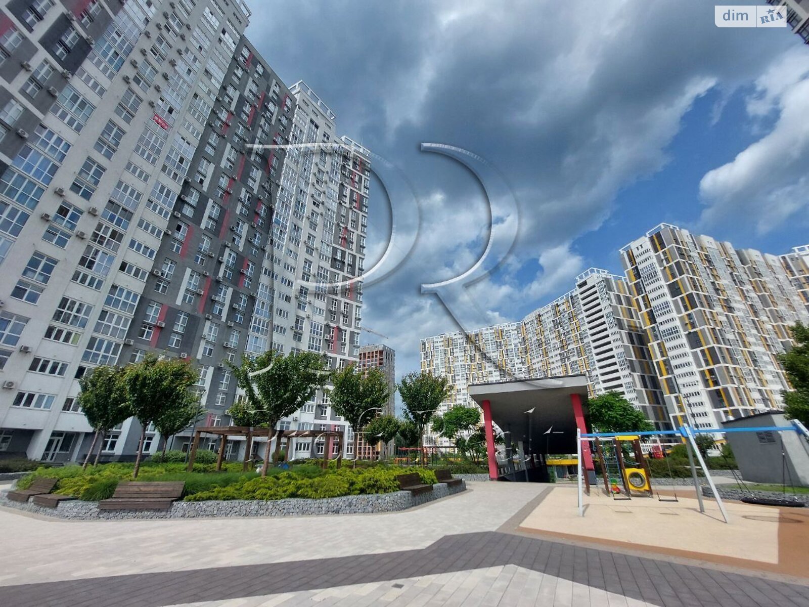Продаж трикімнатної квартири в Києві, на вул. Микільсько-Слобідська 15, район Микільська Слобідка фото 1 Продаж трикімнатної квартири в Києві, на вул. Микільсько-Слобідська 15, район Микільська Слобідка фото 1