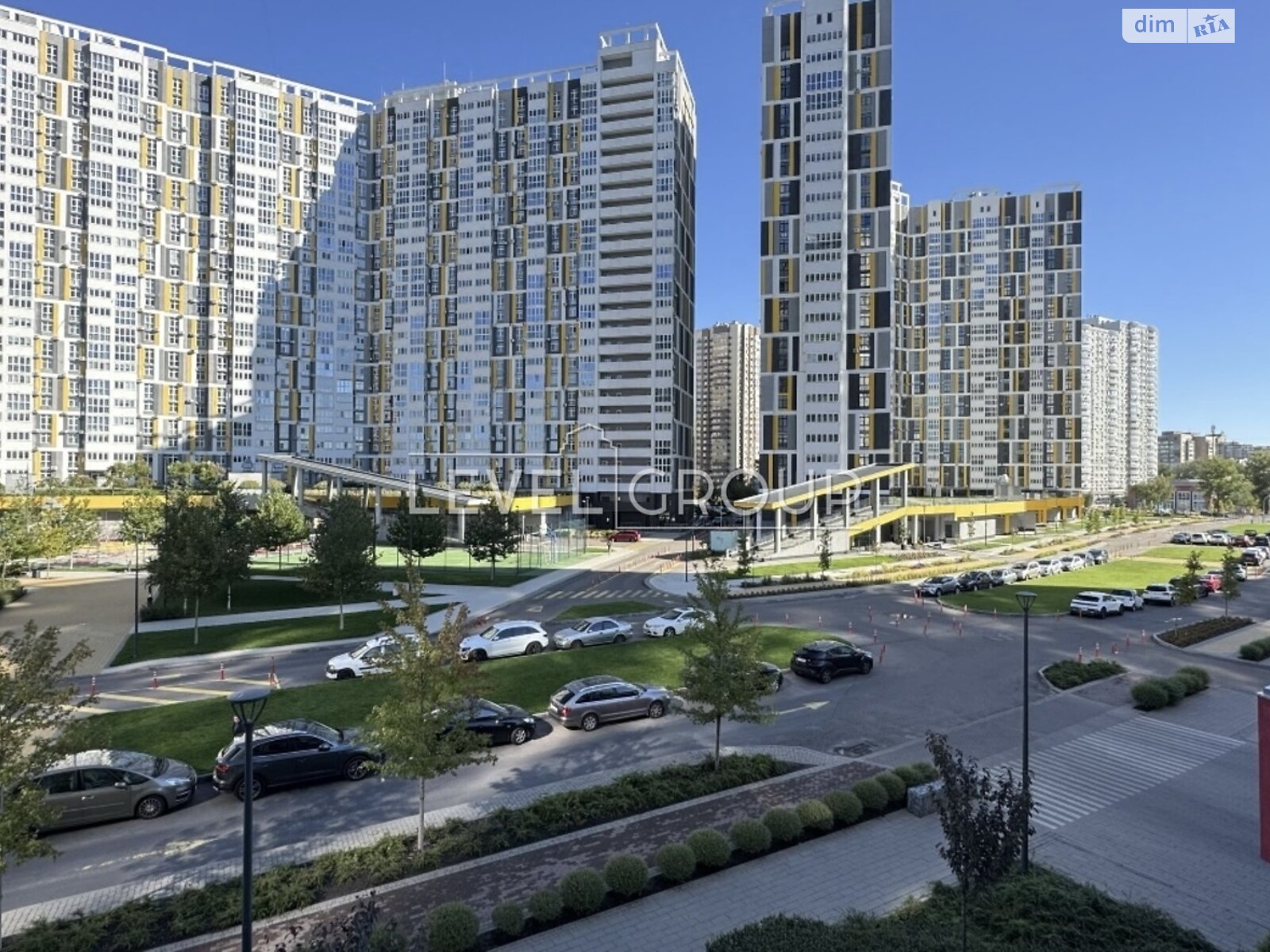 Продаж трикімнатної квартири в Києві, на вул. Микільсько-Слобідська 15, район Микільська Слобідка фото 1 Продаж трикімнатної квартири в Києві, на вул. Микільсько-Слобідська 15, район Микільська Слобідка фото 1