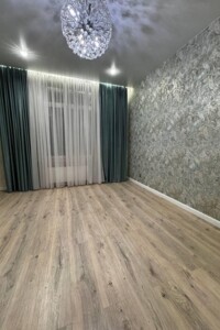 Продаж двокімнатної квартири в Києві, на вул. Микільсько-Слобідська 8, район Микільська Слобідка фото 2