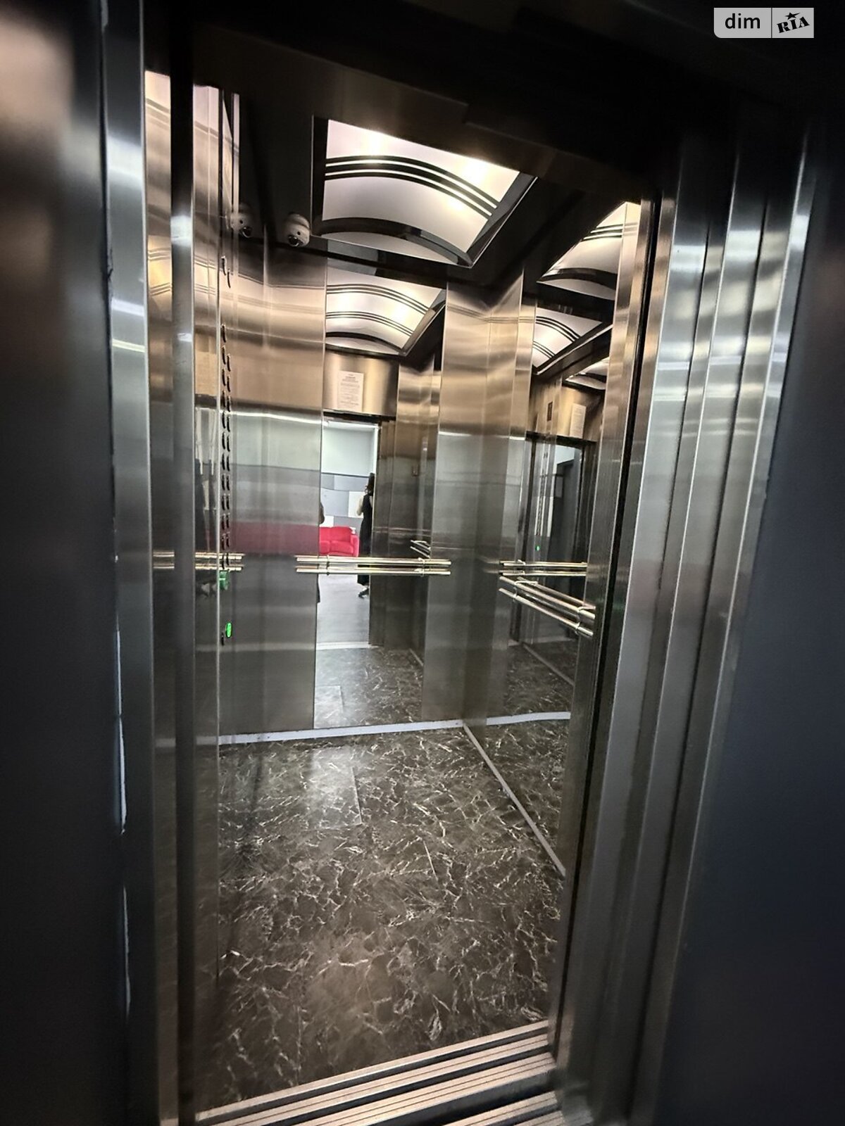 Продажа двухкомнатной квартиры в Киеве, на ул. Никольско-Слободская 10, район Никольская Слободка фото 1 Продажа двухкомнатной квартиры в Киеве, на ул. Никольско-Слободская 10, район Никольская Слободка фото 1