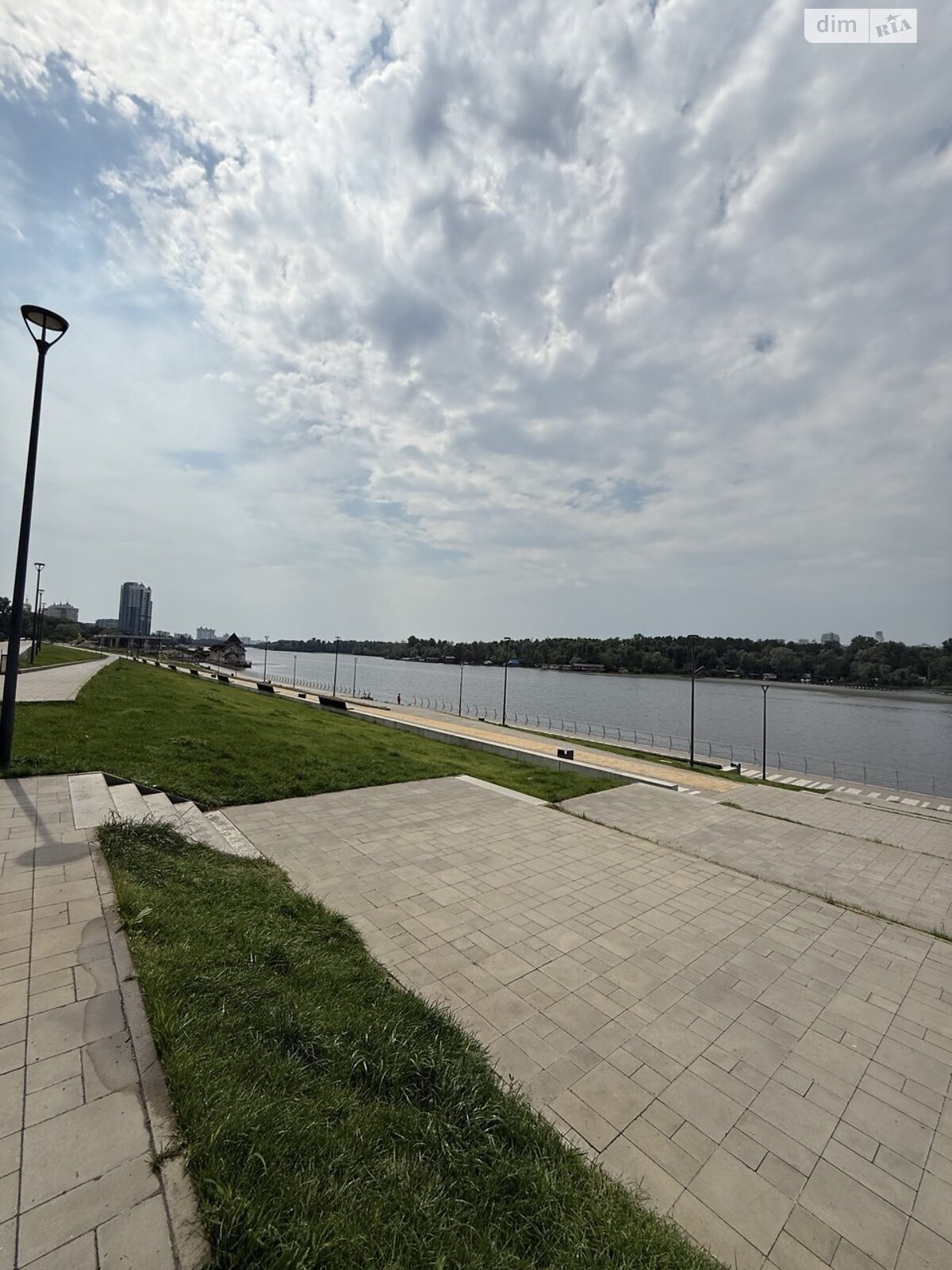 Продажа двухкомнатной квартиры в Киеве, на ул. Никольско-Слободская 10, район Никольская Слободка фото 1 Продажа двухкомнатной квартиры в Киеве, на ул. Никольско-Слободская 10, район Никольская Слободка фото 1