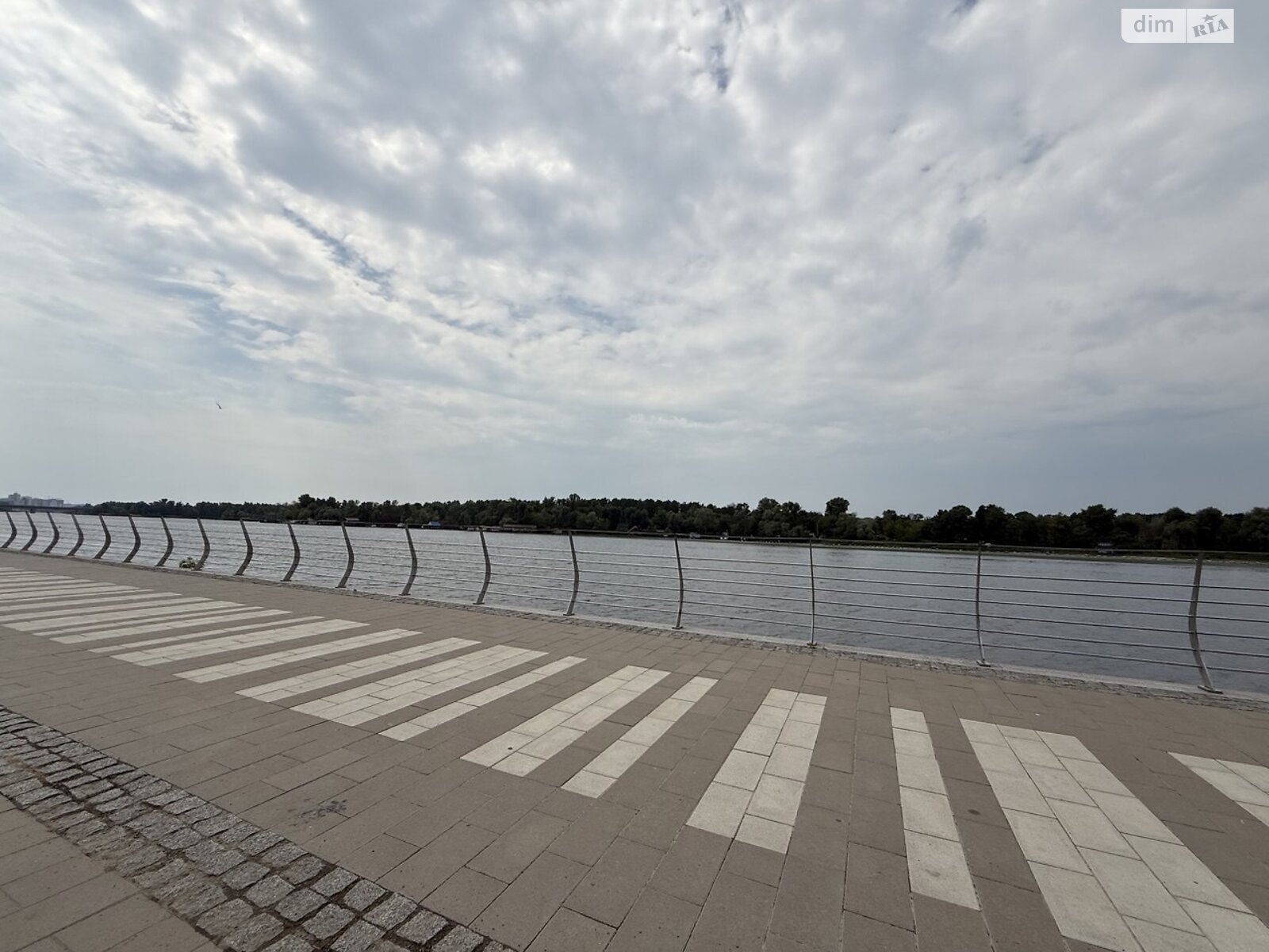 Продажа двухкомнатной квартиры в Киеве, на ул. Никольско-Слободская 10, район Никольская Слободка фото 1 Продажа двухкомнатной квартиры в Киеве, на ул. Никольско-Слободская 10, район Никольская Слободка фото 1