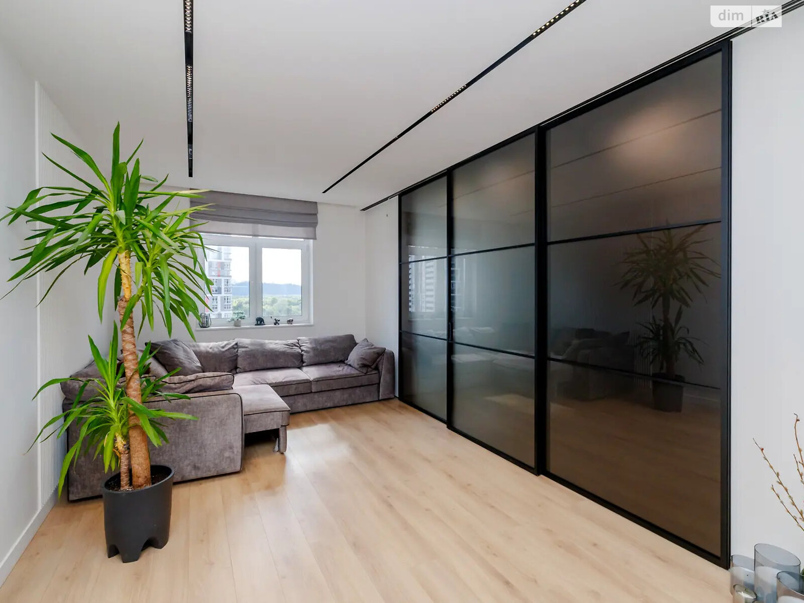 Продаж двокімнатної квартири в Києві, на вул. Микільсько-Слобідська 10, район Микільська Слобідка фото 1 Продаж двокімнатної квартири в Києві, на вул. Микільсько-Слобідська 10, район Микільська Слобідка фото 1