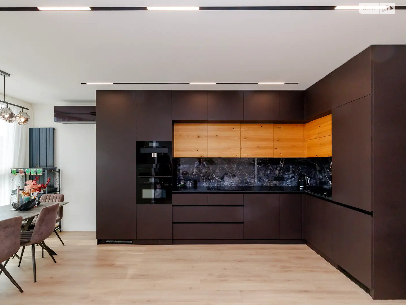 Продаж двокімнатної квартири в Києві, на вул. Микільсько-Слобідська 10, район Микільська Слобідка фото 1 Продаж двокімнатної квартири в Києві, на вул. Микільсько-Слобідська 10, район Микільська Слобідка фото 1