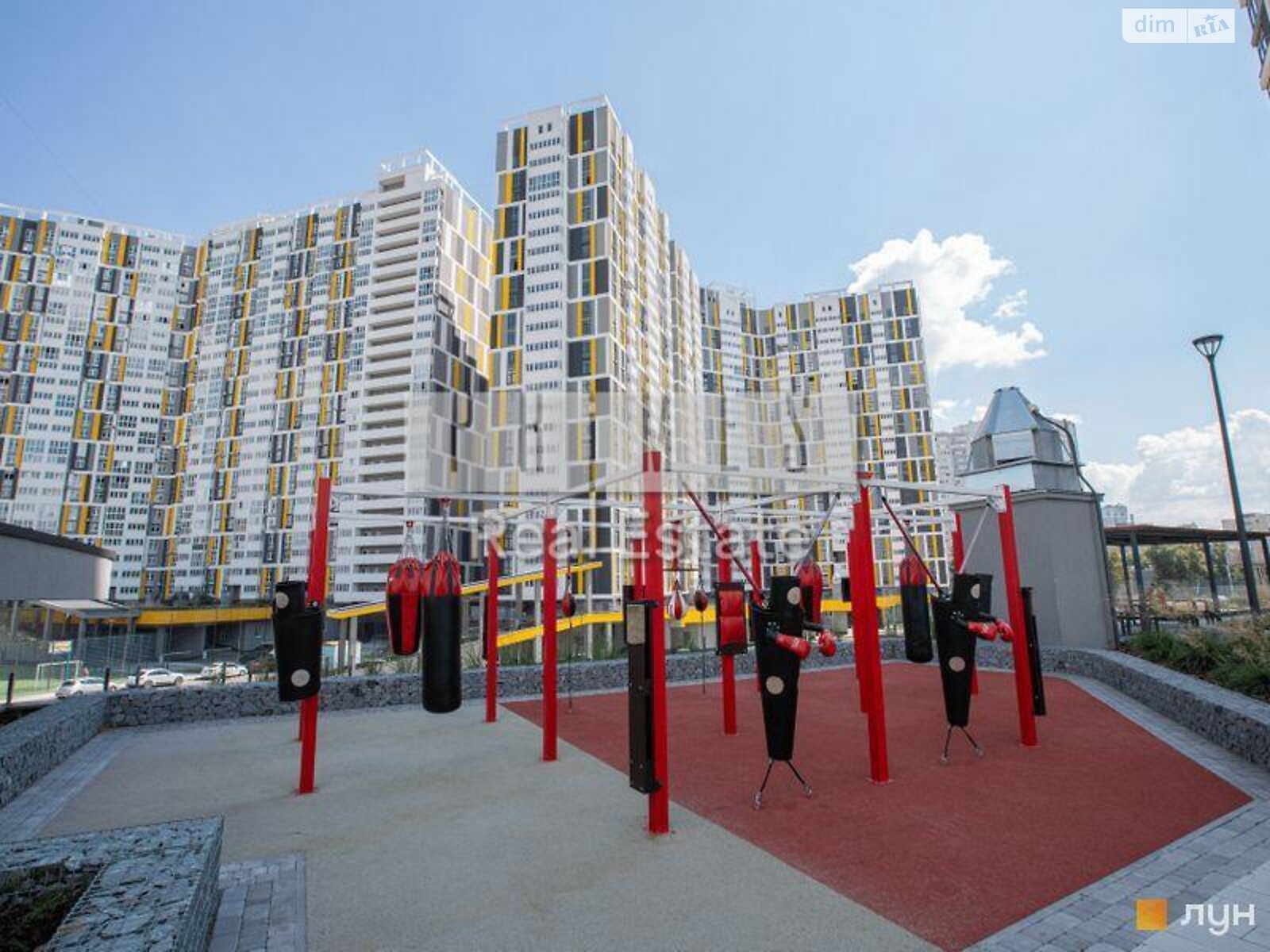 Продажа двухкомнатной квартиры в Киеве, на ул. Никольско-Слободская 10, район Никольская Слободка фото 1